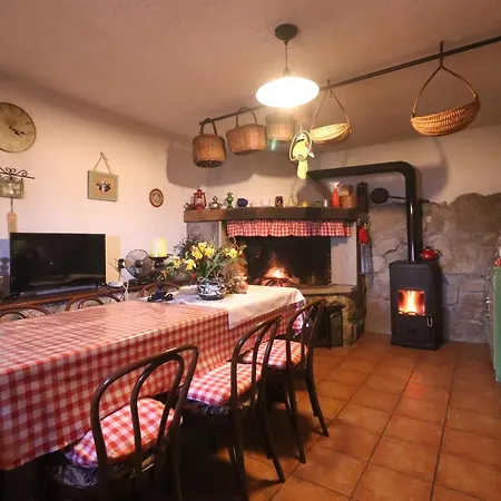 With Domestic Energy And Spectacular View Apartment